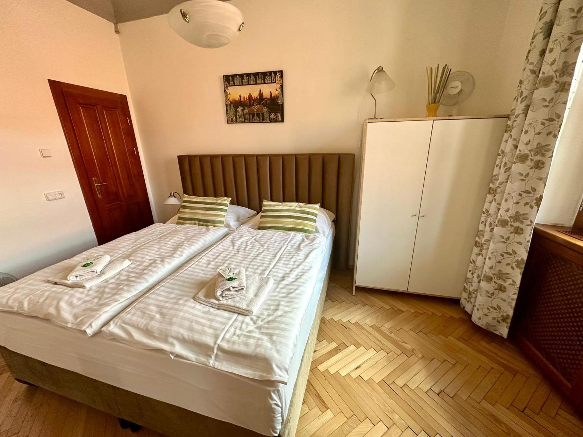 Historic Centre Apartments VIII Πράγα Εξωτερικό φωτογραφία